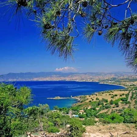 Beautiful 5 Star Holiday In A Prime Location In Sotira, Book Early To Secure Your Dates, Sotira 1298 Willa Ajia Napa
