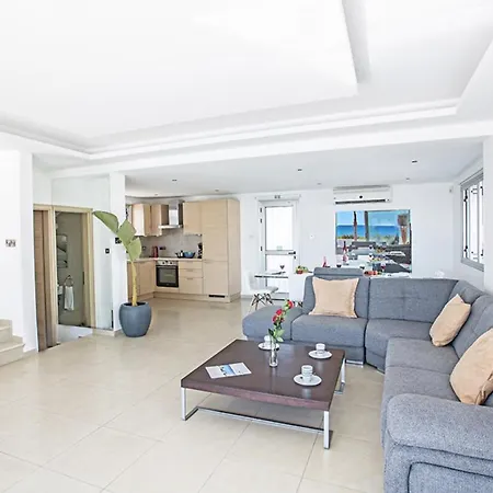 Beautiful 5 Star Holiday In A Prime Location In Sotira, Book Early To Secure Your Dates, Sotira 1298 Villa Ayia Napa